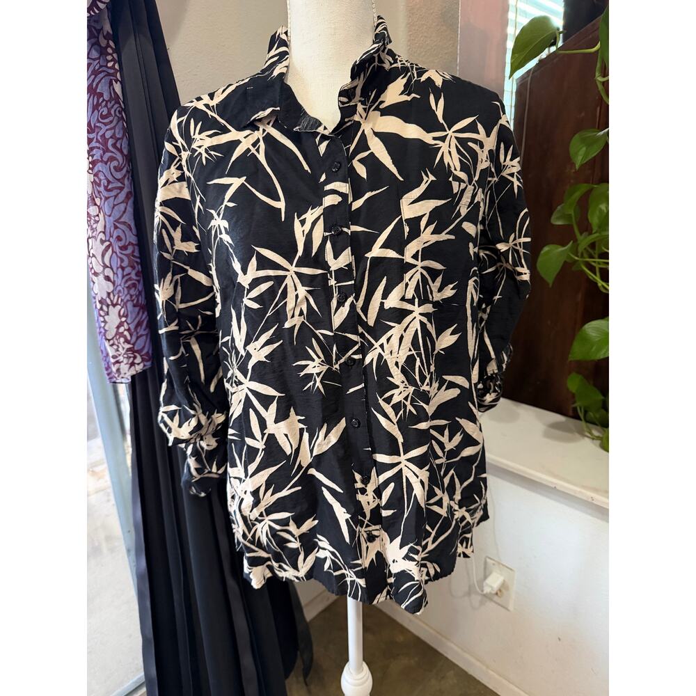 Express Portofino Slim Button-Down Shirt – Black & White Bamboo Print – Size L